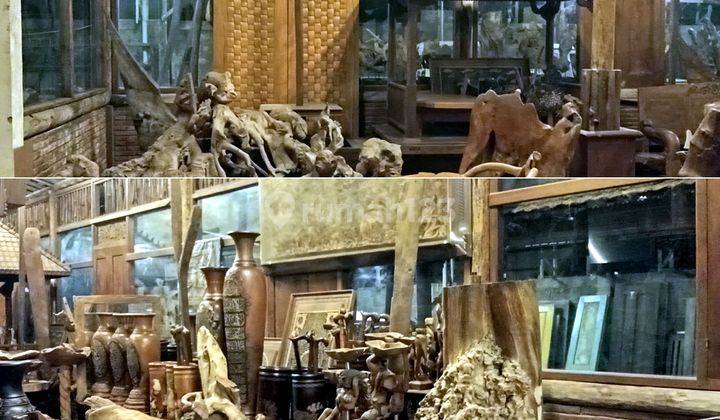 Showroom and Woodencraft Business at Mulyoharjo Carving Center, Jepara 2