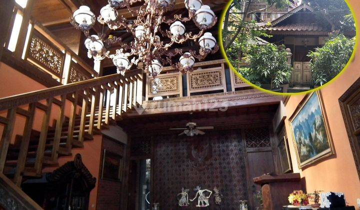 Jual Rumah Unik Artistik di Bekasi Furnished Dekat Bandara Halim 1
