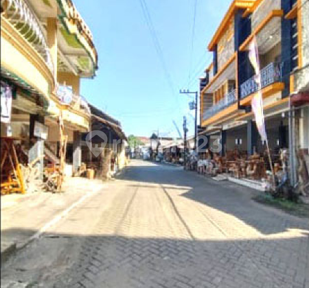 Furniture Business Showroom at Mulyoharjo Tourism Village, Jepara