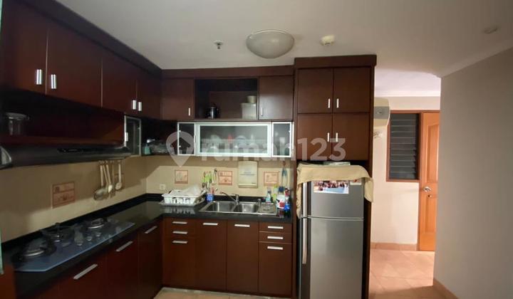 FOR RENT NICE FULLY FURNISHED APARTMENT IN THE HEART OF KEMAYORAN CITY, CLOSE TO ANCOL TOLL GATE Mediterania Lagoon Kemayoran Apartment 3 Nice Bedrooms