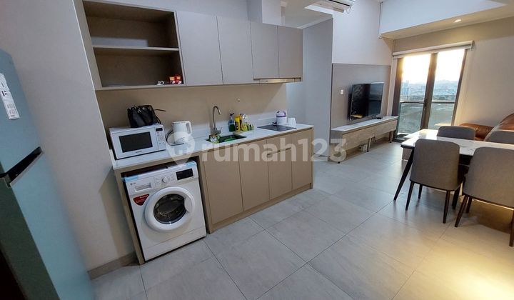 DISEWAKAN APARTMENT PREMIUM TYPE 3 KAMAR TIDUR DIPUSAT KOTA KEMAYORAN Apartemen Menara Jakarta 3 Kamar Tidur Baru Furnished 2