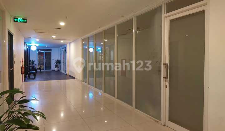 For Rent Commercial Space in Central City Area Central Jakarta Business Space in Bigseller Kemayoran, Jl. Benyamin Suaeb Block D7, East Pademangan, Pademangan, North Jakarta City, DKI Jakarta, Indonesia, 14410, Kemayoran Unfurnished 80.0 M² For Rent Commercial Space in Central City Area Central Jakarta Business Space in Bigseller Kemayoran, Jl. Benyamin Suaeb Block D7, East Pademangan, Pademangan, North Jakarta City, DKI Jakarta, Indonesia, 14410, Kemayoran Unfurnished 80.0 M²