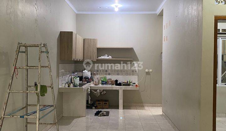 Disewakan Rumah Ardena Residence Blok G-4 Mampang Pancoran Mas Depok 2