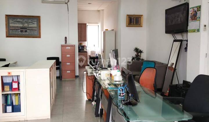Ruko Besar Radio Dalam Bangunan Bagus 4 Lantai 4