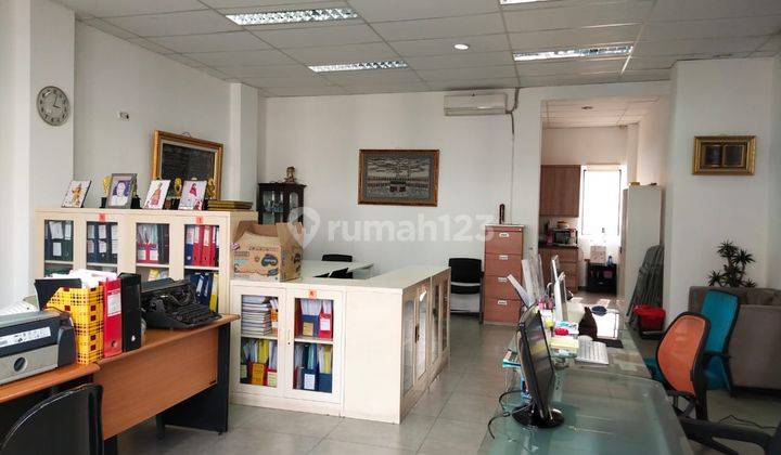 Ruko Besar Radio Dalam Bangunan Bagus 4 Lantai 8