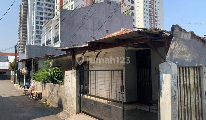 Rumah Tua Hitung Tanah Area Cilandak Cocok Bangun Kosan, Townhouse 1