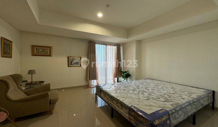 Disewa  Type Studio Apartemen Cleon Park Apartment Jakarta Garden City Furnished 2