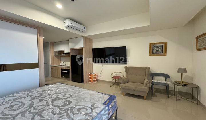 Disewa  Type Studio Apartemen Cleon Park Apartment Jakarta Garden City Furnished 1