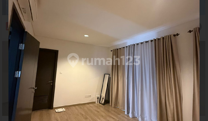 Dijual Murah Rumah 4 Kamar Tidur Cluster Wisteria Semi Furnish Di Metland Menteng 2