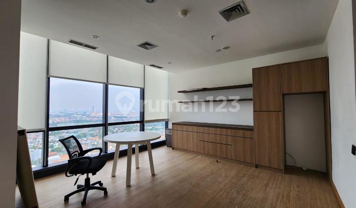 For Sale or Rent 4 units Office Ciputra World
