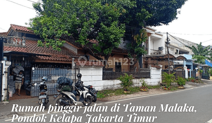 Rumah Pinggir Jalan di Pondok Kelapa Duren Sawit Jakarta Timur 2