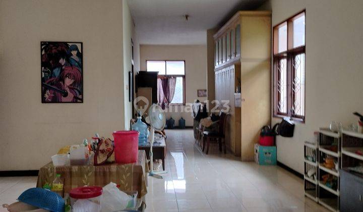 Rumah Lama Tanah Luas di Makasar, Jakarta Timur 18