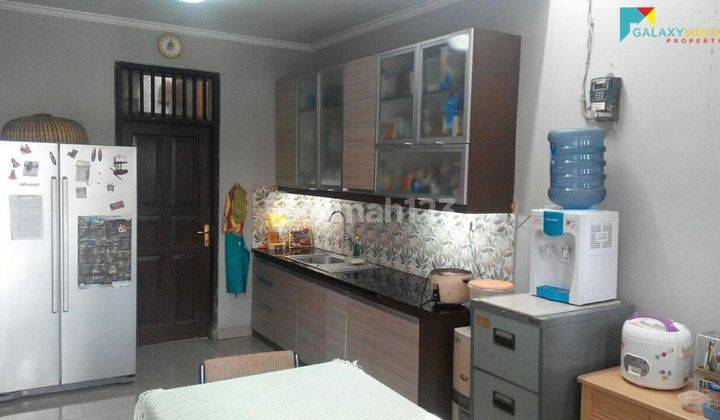 Rumah Tanah Luas 2 Lantai di Komplek di Jatiwaringin, Bekasi 4