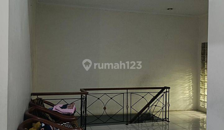 Rumah 2 Lantai di Cipinang Jatinegara Jakarta Timur 2