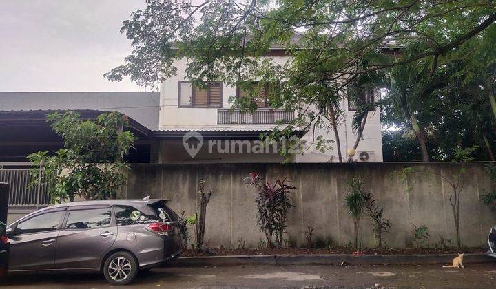 Rumah Kantor Di Transyogi Cibubur Bisa Parkir Banyak 2