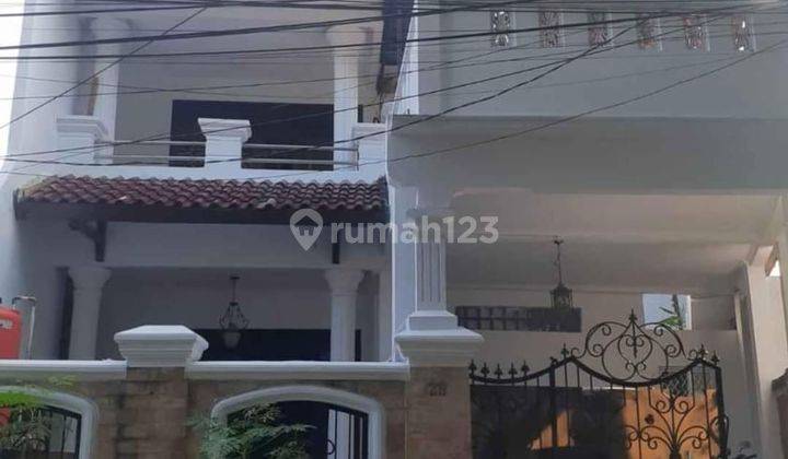 Rumah Mewah Siap Huni di Cempaka Putih Barat Jakarta Pusat 1