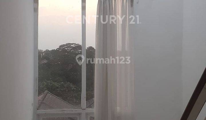 RUMAH DI MEGA CINERE FULL FURNISHED 3 LANTAI SIAP HUNI 2