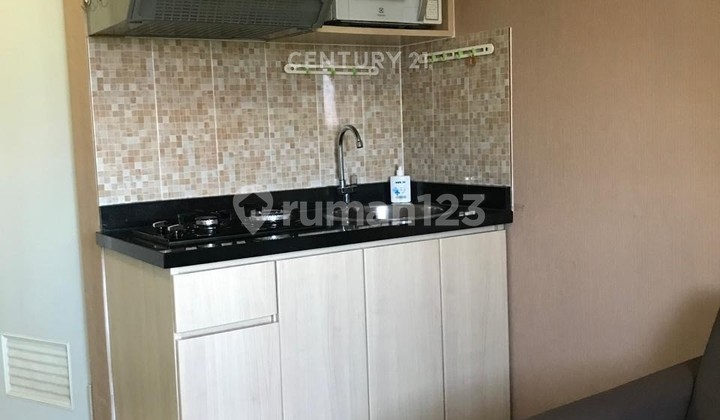 Apartemen Green Pramuka Tower Bougenville Lantai 3 Bagus Furnish 