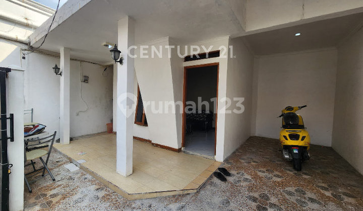 Rumah Bagus Brandnew di Bukit Duri Jakarta Selatan