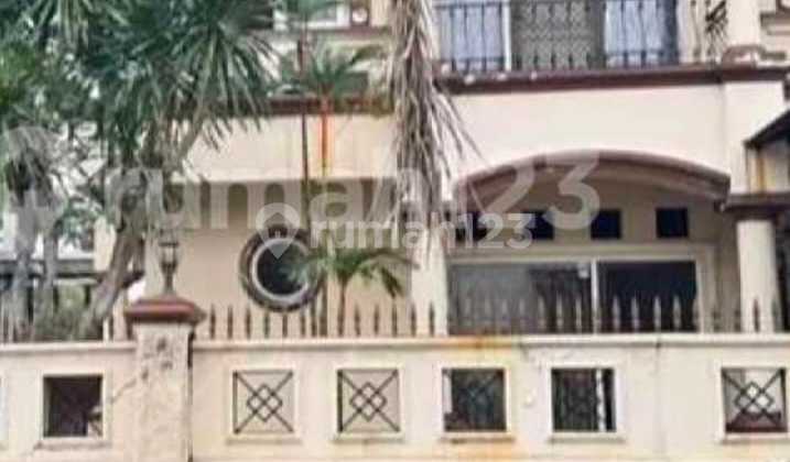 Rumah di Metro Permata Tangerang 2 Lantai Semi Furnished Hoek Rumah di Metro Permata Tangerang 2 Lantai Semi Furnished Hoek