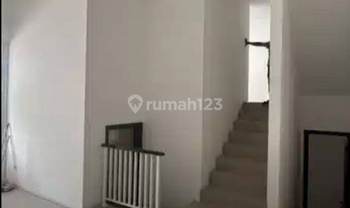 Rumah Baru Di Citra 8 Aero Mansion Jakarta Luas 8x12,5m 3 Lantai 2