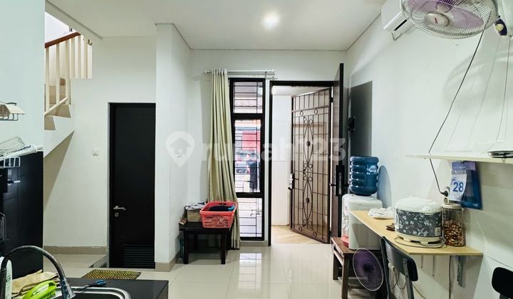 Rumah di Clematis Metland Puri Luas 5X11 2 Lantai SHM Posisi Hoek 1