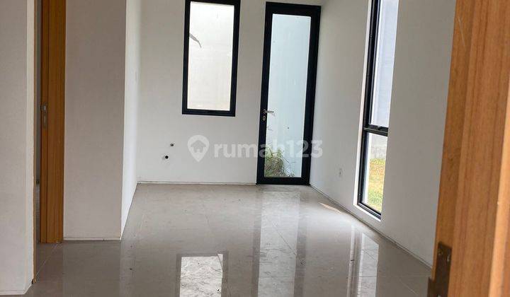 Rumah Citra 8 Kalideres Jakarta Barat Luas 7x17 Hoek Semi Furnish 2