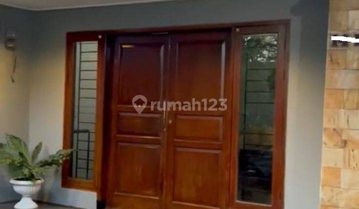 Rumah Di meruya Jakarta Barat Luas 8x15m Shm Furnish Unit Rapi 1