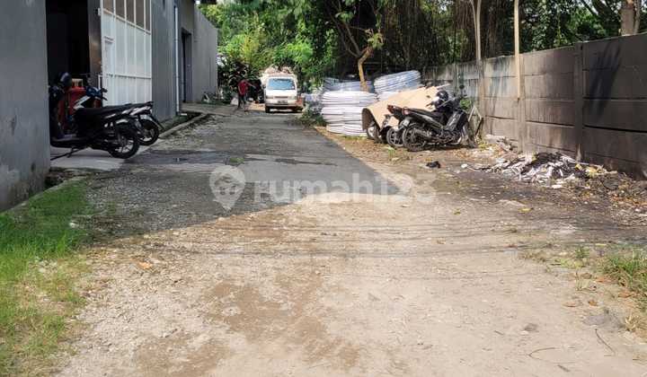 Good Warehouse in Cipondoh Tangerang, Size 12x22m, 2 Floors, Certificate of Ownership, Price 3.3 Billion.