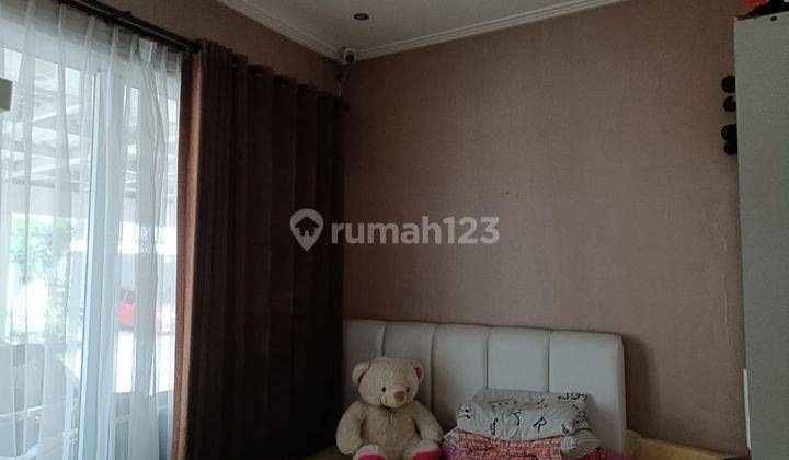 Rumah Di Green Puri Jakarta Barat Luas 6x15 2 Lantai Shm Furnish 2