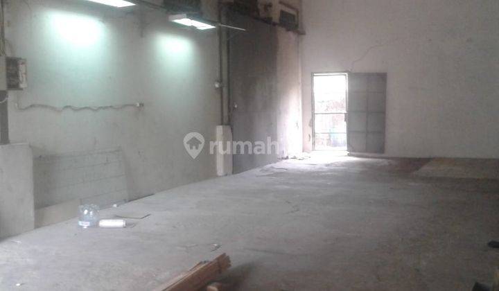 GUdang Strategis Di Cikupa Tangerang Luas 800m2 Akses Container 1