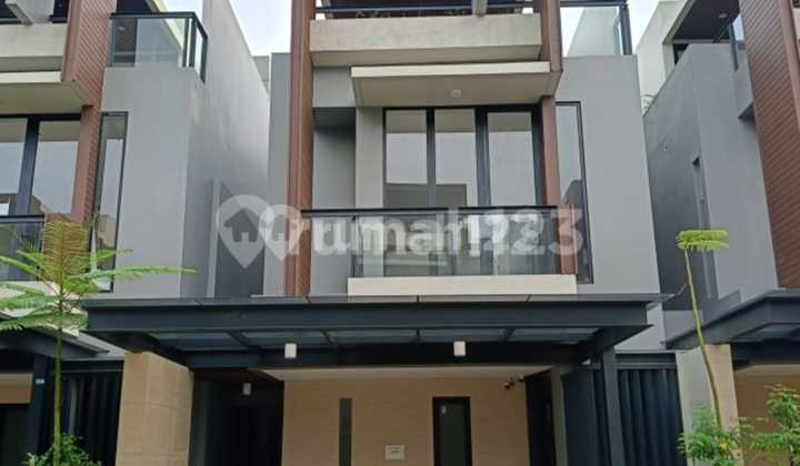 Rumah Bagus di South Tresor Metland Puri 7X15 3 Lantai Siap Huni