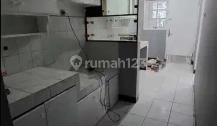 Rumah Bagus Di Taman Meruya Kembangan Jakarta Barat Luas 120m2 2