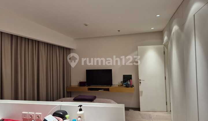 Murah Apartment Gallery West Jakarta Barat Type 1 Br Sudah Renov