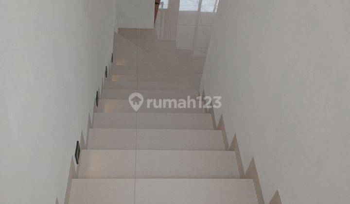 Rumah Baru Di Taman Aries Jakarta Barat 2 Lt HGB Lokasi Strategis 2