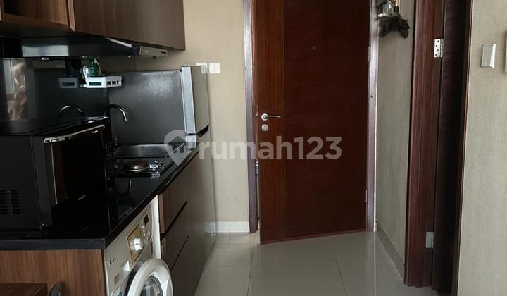 West Vista Apartment West Jakarta Studio Type Furnished