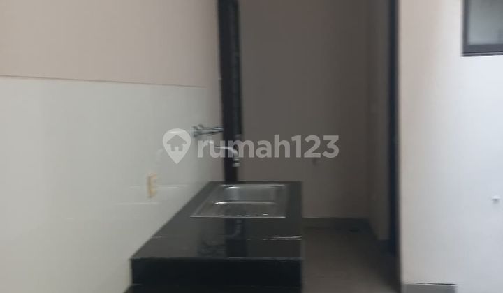 Rumah di Green Lake City Luas 6X15 2 Lantai Unit Rapi Siap Huni 2