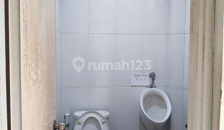 Good Shop House in Mahkota Mas Cikokol Tangerang, 3 Floors, Freehold Title 2