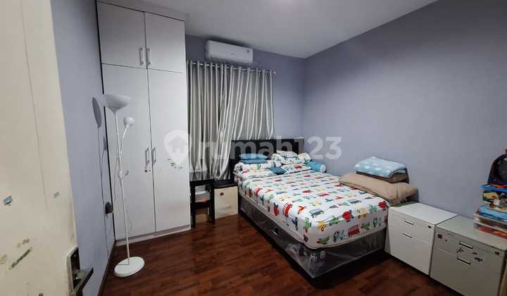 Rumah di Taman Semanan Indah Jakarta Barat Luas 7X15m 2,5 Lantai Rumah di Taman Semanan Indah Jakarta Barat Luas 7X15m 2,5 Lantai