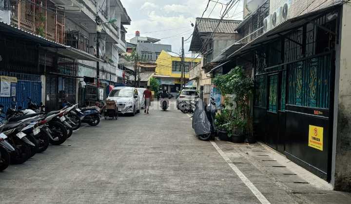 Rumah 1 Lantai Ukuran 5X15m di Tanah Sereal Jakarta Barat SHM