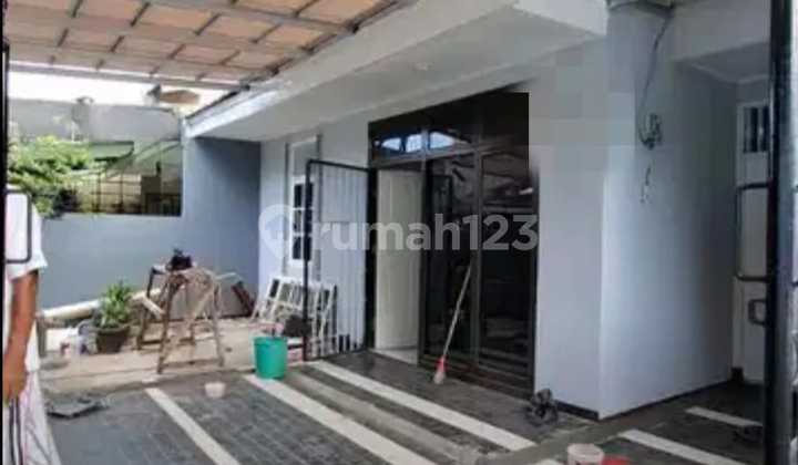 Rumah Bagus Di Taman Meruya Kembangan Jakarta Barat Luas 120m2 Rumah Bagus Di Taman Meruya Kembangan Jakarta Barat Luas 120m2