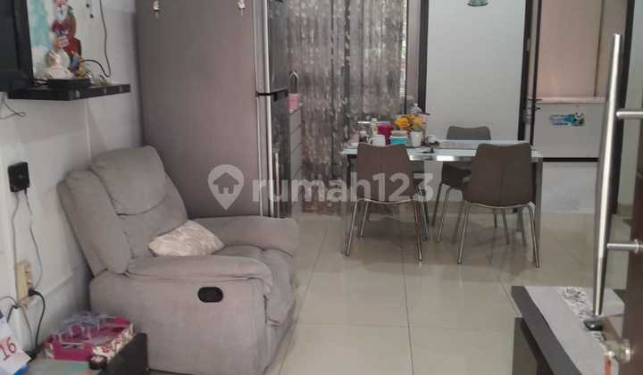 Rumah Bagus Siap Huni Di Green Lake City Luas 8x15 2 Lantai Rapi 2