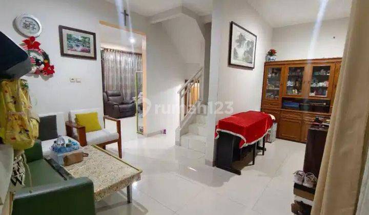 Rumah Bagus di Modernland, Tangerang 2,5 Lantai Shm Harga 1,75M 1