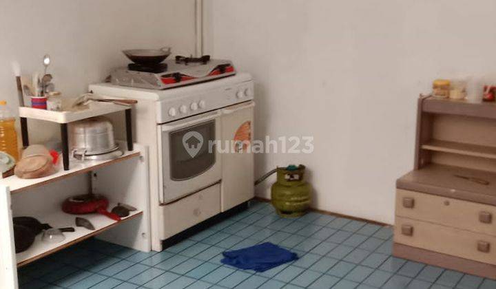 Rumah Di Petojo Jakarta Luas 7,2x37,5m Shm Ada AC dan Kitchen Set 2