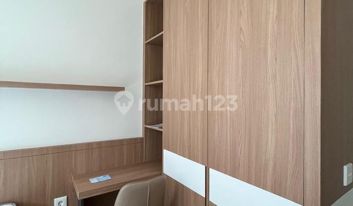 Rumah Bagus Siap Huni di Tanakayu Bsd Tangerang 2 Lantai Furnish