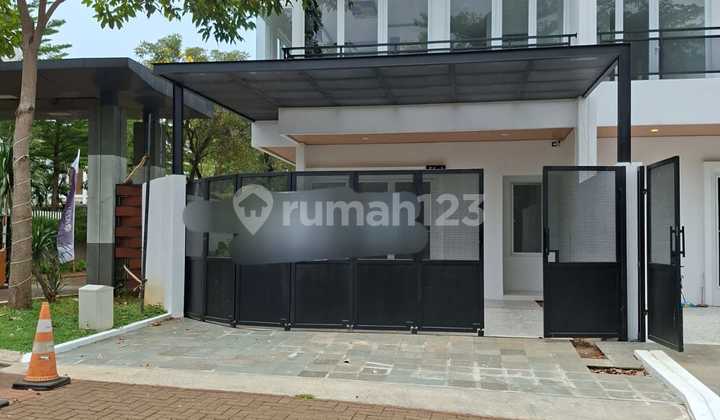 Rumah Baru Siap Huni di Metland Puri Posisi Hook 3 Lantai SHM