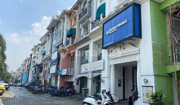 Ruko Bagus Di Plaza 5 Pondok Indah Jakarta Selatan 4 Lantai Ruko Bagus Di Plaza 5 Pondok Indah Jakarta Selatan 4 Lantai