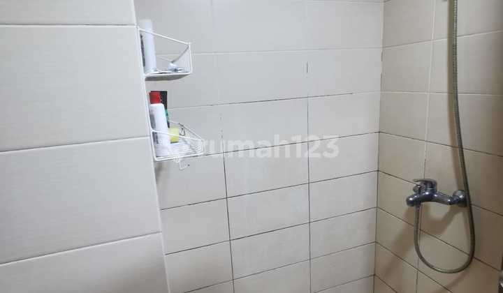 Studio Apartment at Belmont Residence West Jakarta Semi-Furnished 2