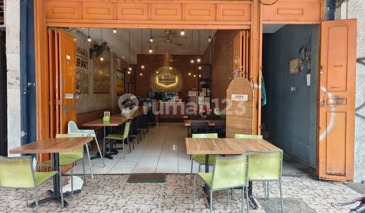 Ruko 4 Lantai Di Roxy Jakarta Pusat Luas 216 m2 HGB Ruko 4 Lantai Di Roxy Jakarta Pusat Luas 216 m2 HGB