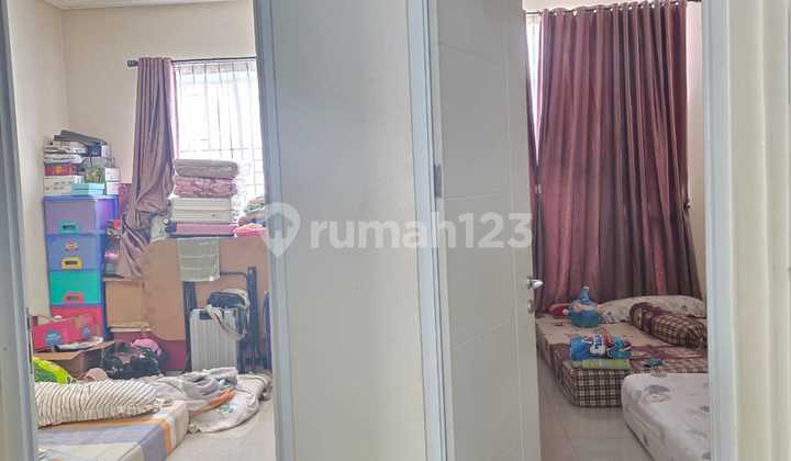Rumah Bagus Di Green Lake City Luas 6x18m 2 Lantai Full SHM 2